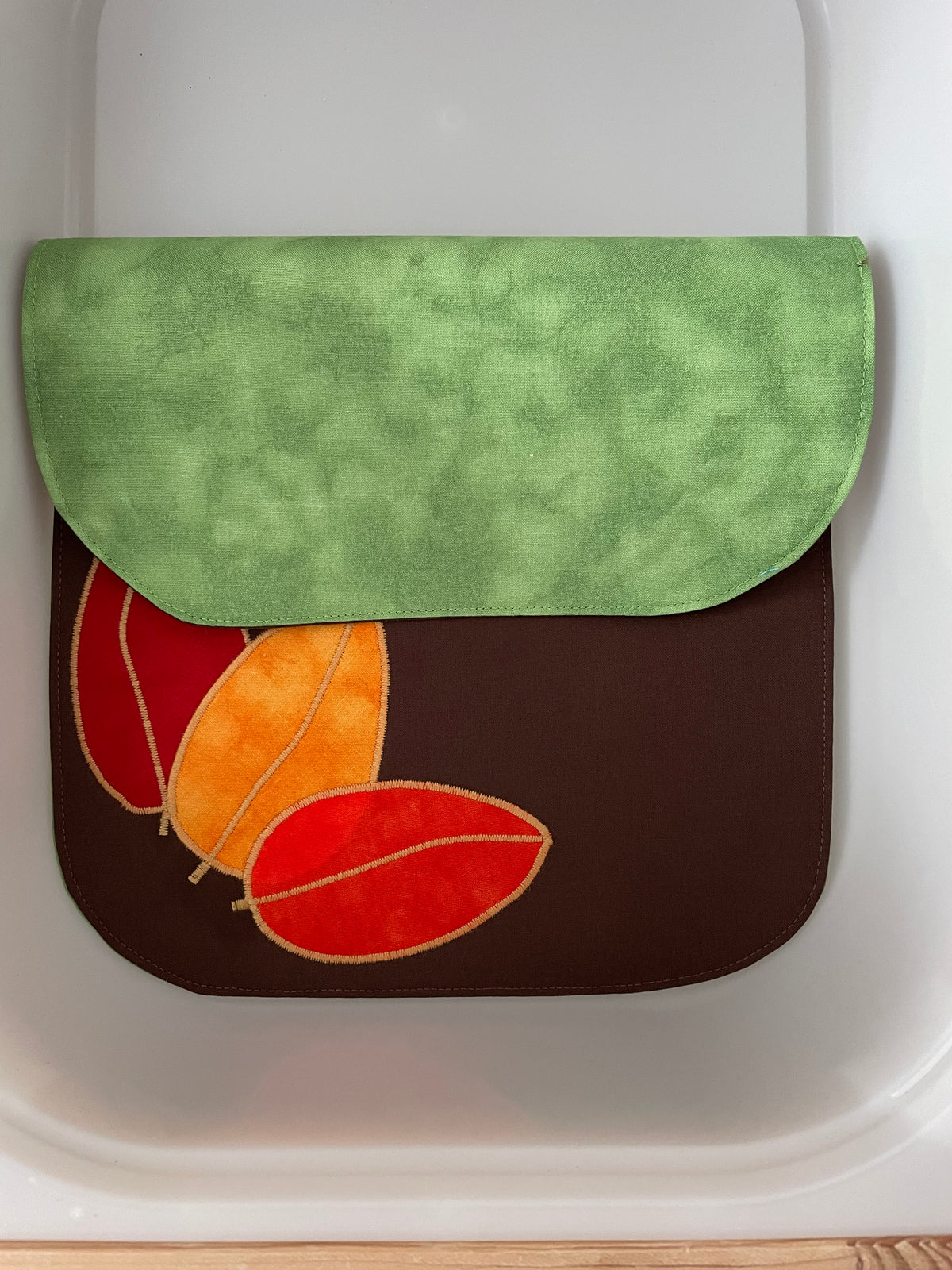 Autumn Leaves - Light Green reverse - Ready to post