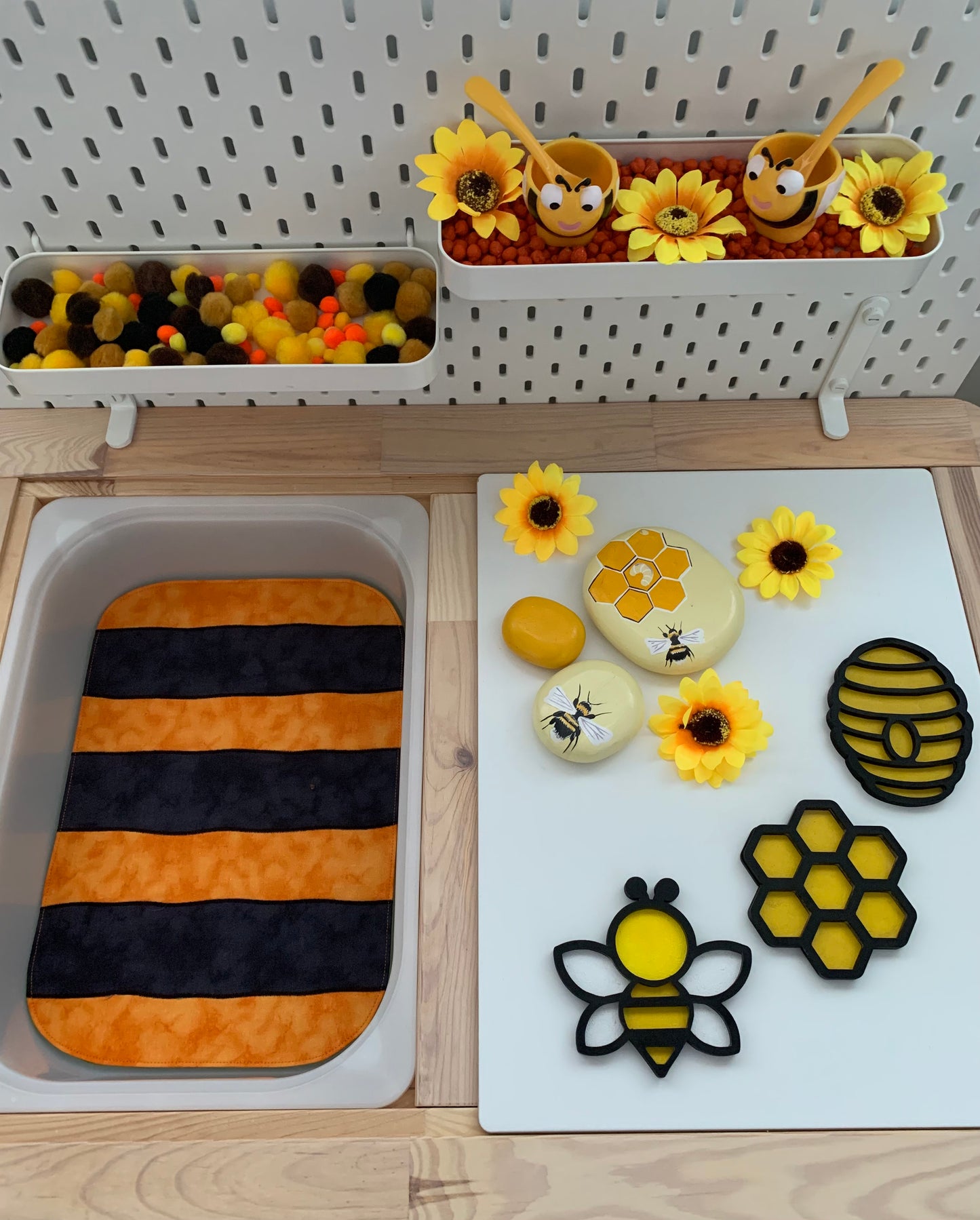 Bee Tray Play Mat - IN STOCK - Light Green Reverse