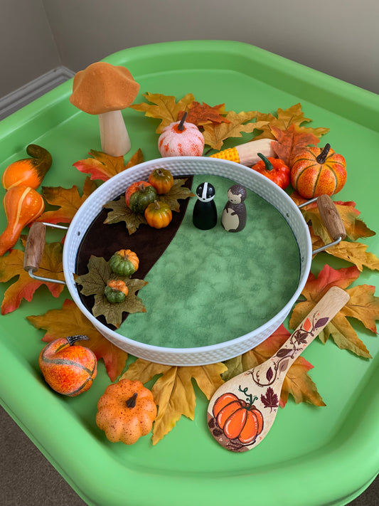 Grass & Earth -  MADE TO ORDER - Circular Play Mat - Deep Blue Reverse