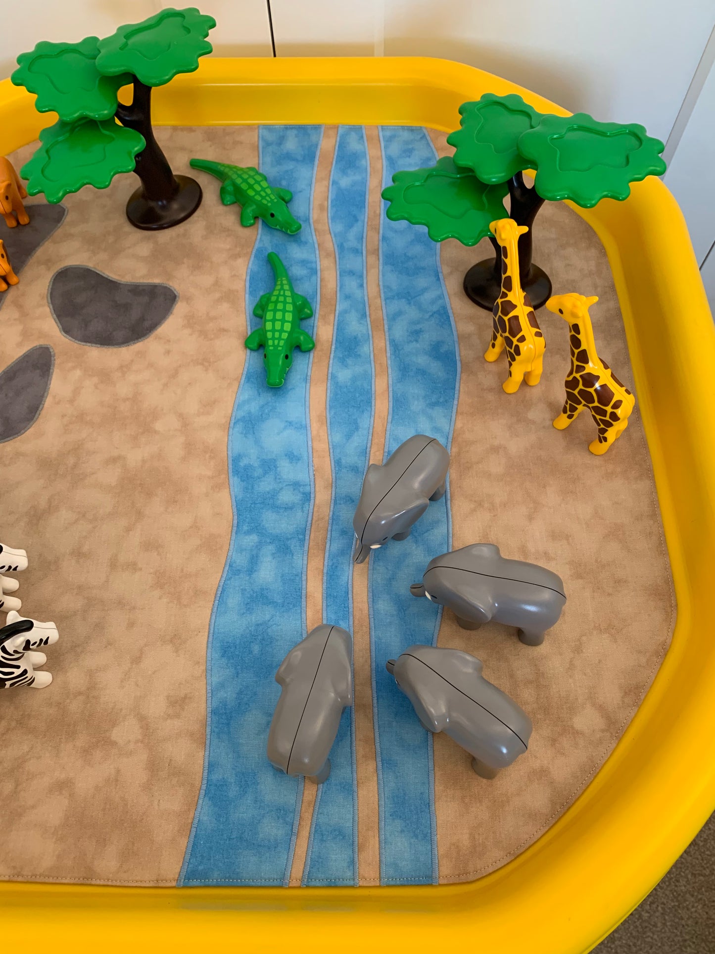 Tuff Tray Play Mat - IN STOCK - Arid Land with River bed and Rocks - Mid Blue reverse