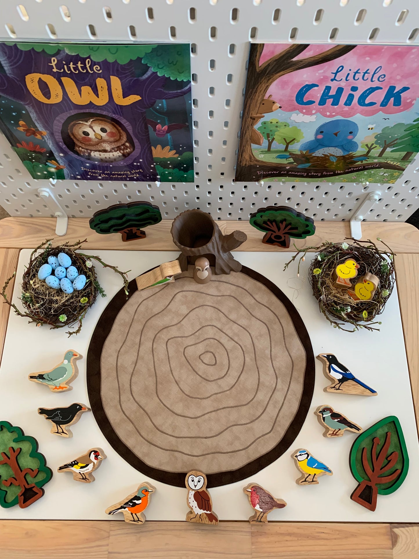 Log Slice Playmat - Dark Green Reverse