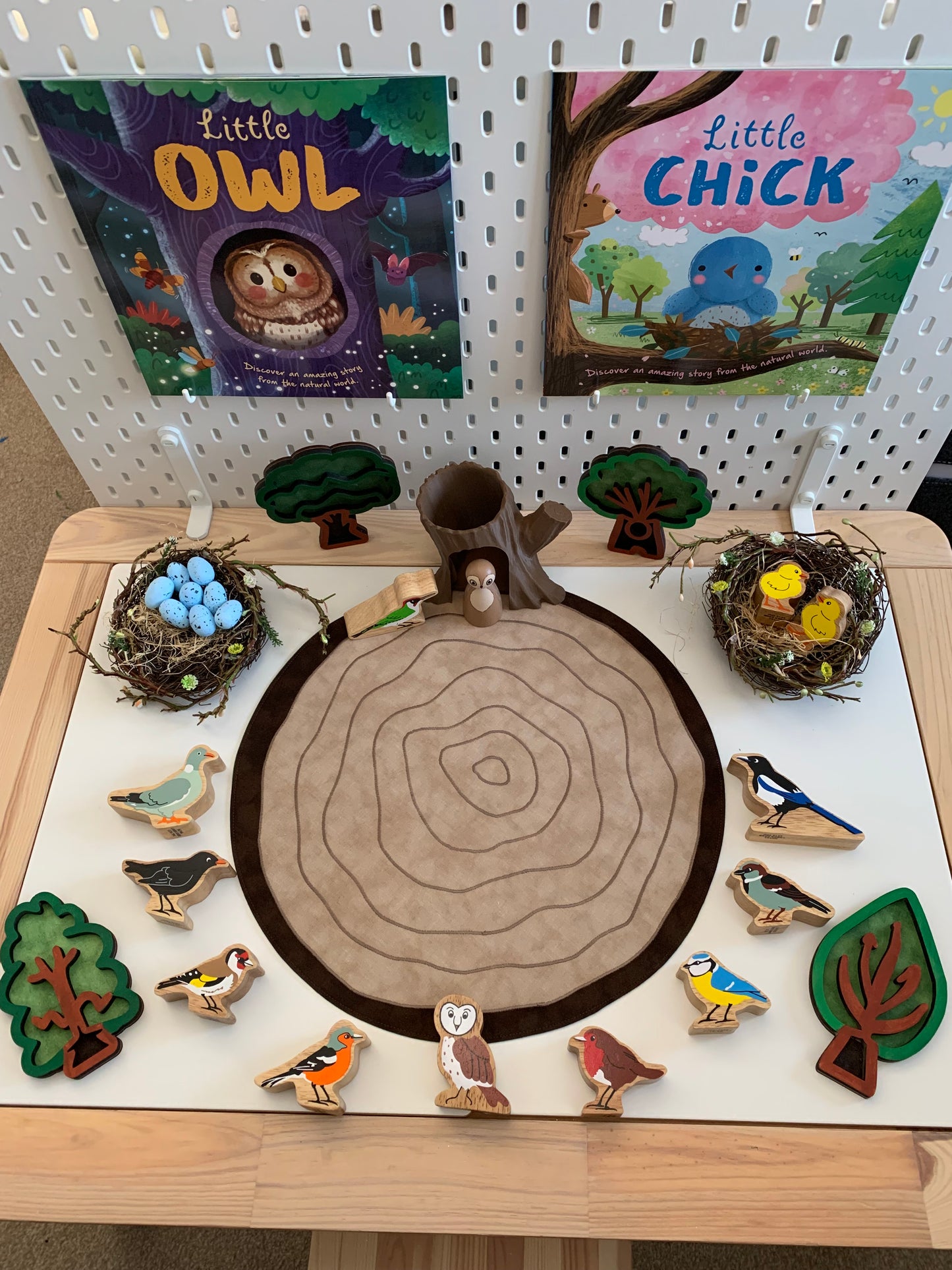 Log Slice Playmat - Dark Green Reverse