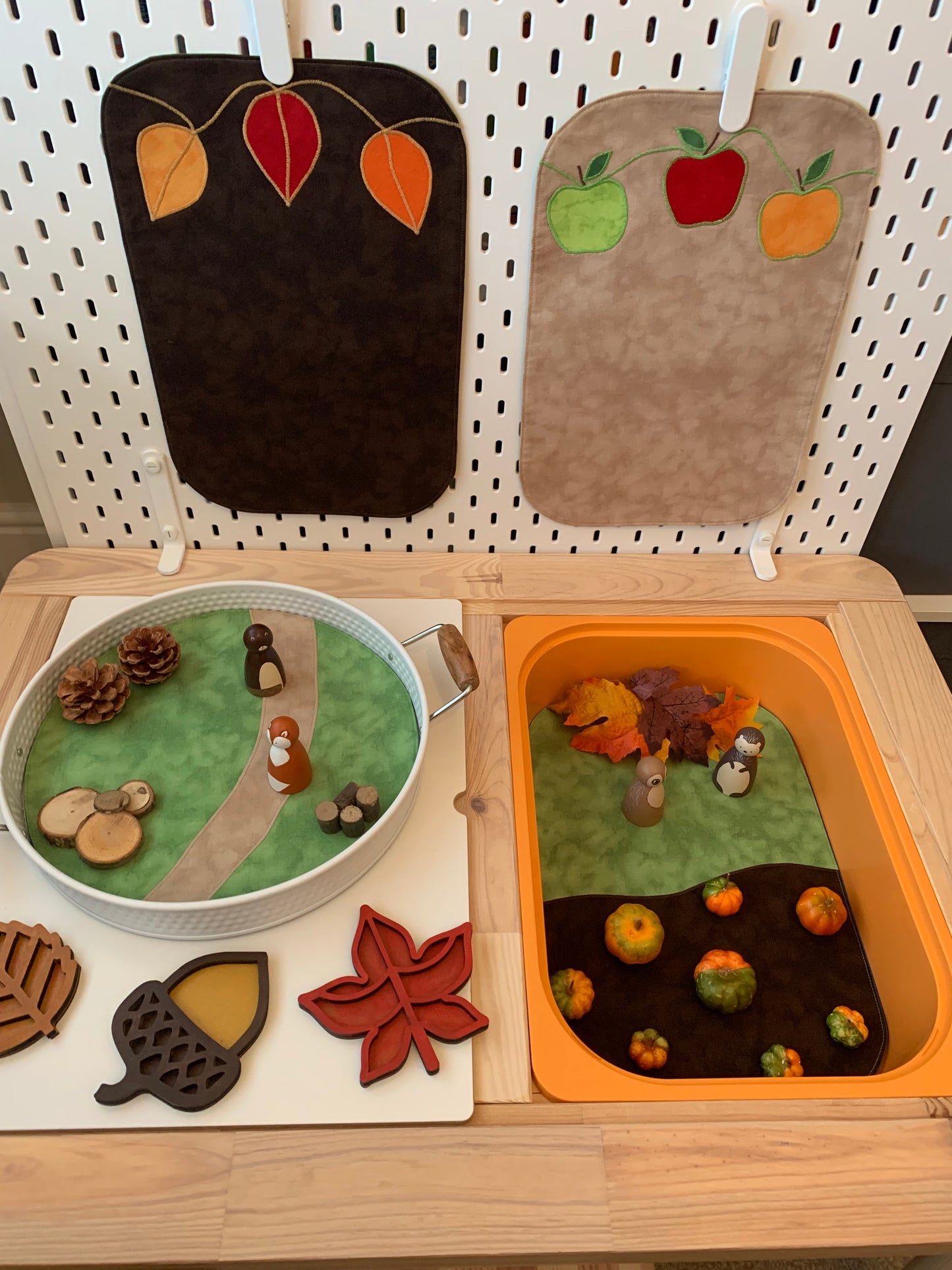 Grass & Earth Tray Play Mat - MADE TO ORDER - Deep Blue reverse