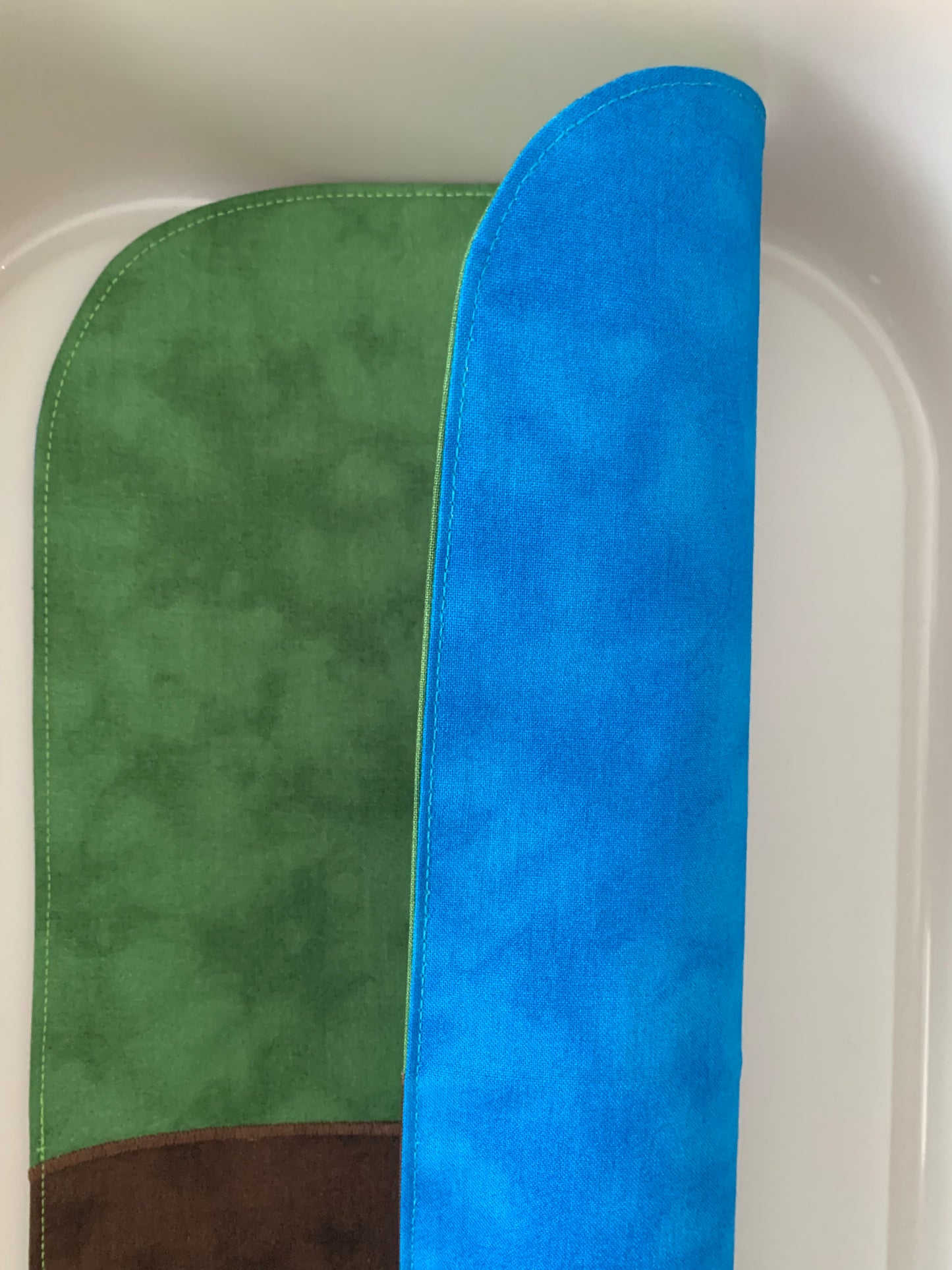 Grass & Earth Tray Play Mat - MADE TO ORDER - Deep Blue reverse