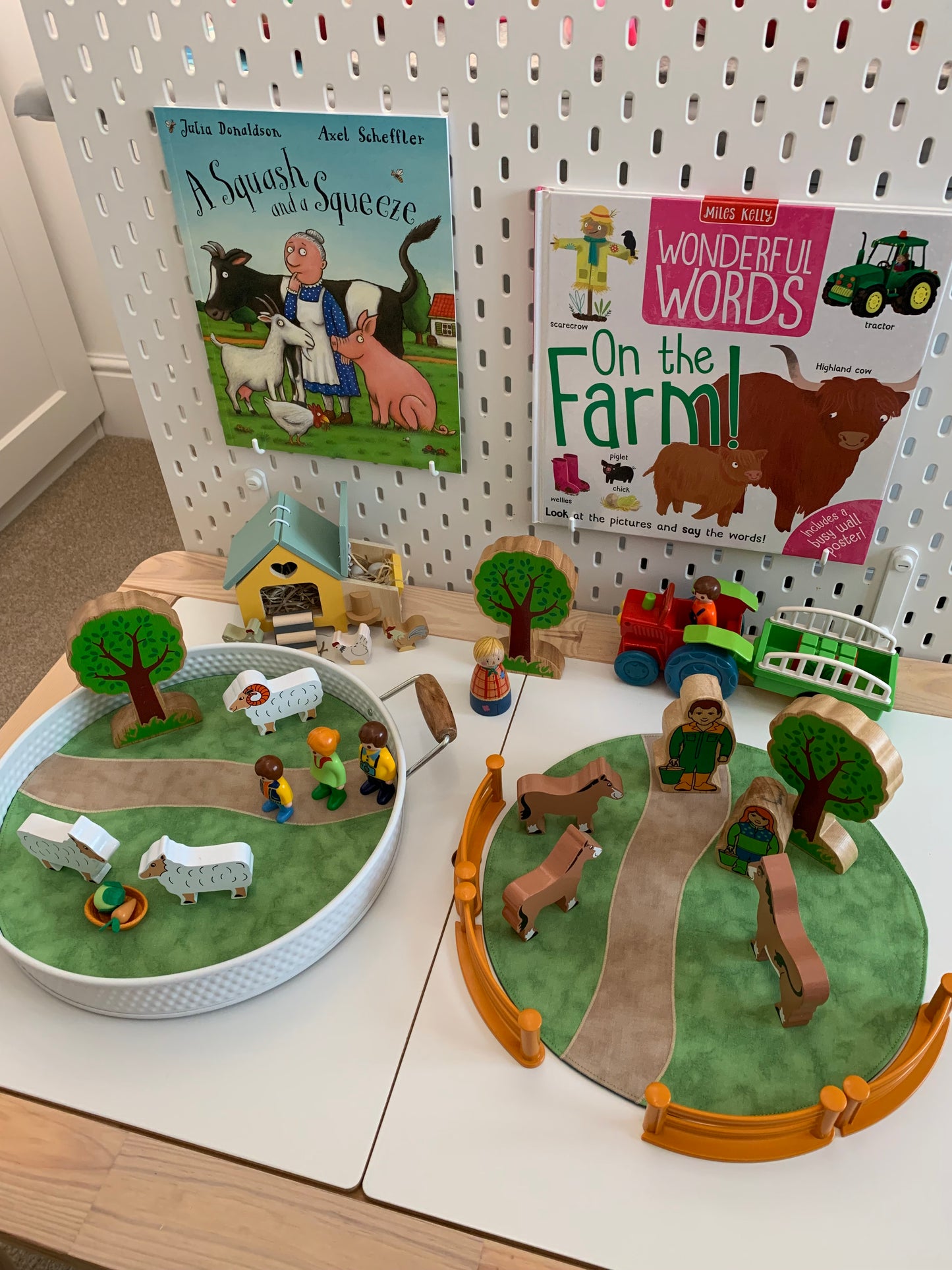 Grass/Field with Path - Circular Play Mat - Jade Reverse