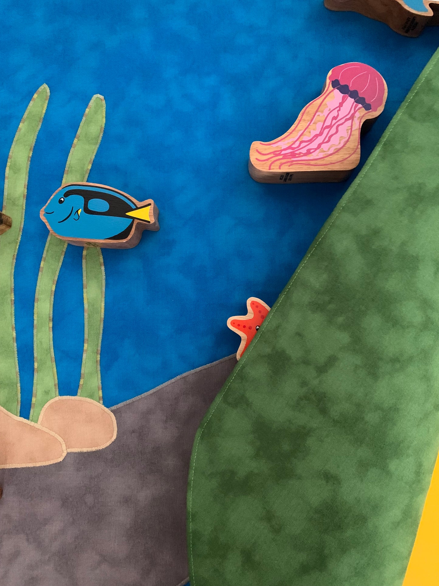 Coral Reef Tuff Tray Play Mat - IN STOCK - Dark Green Reverse