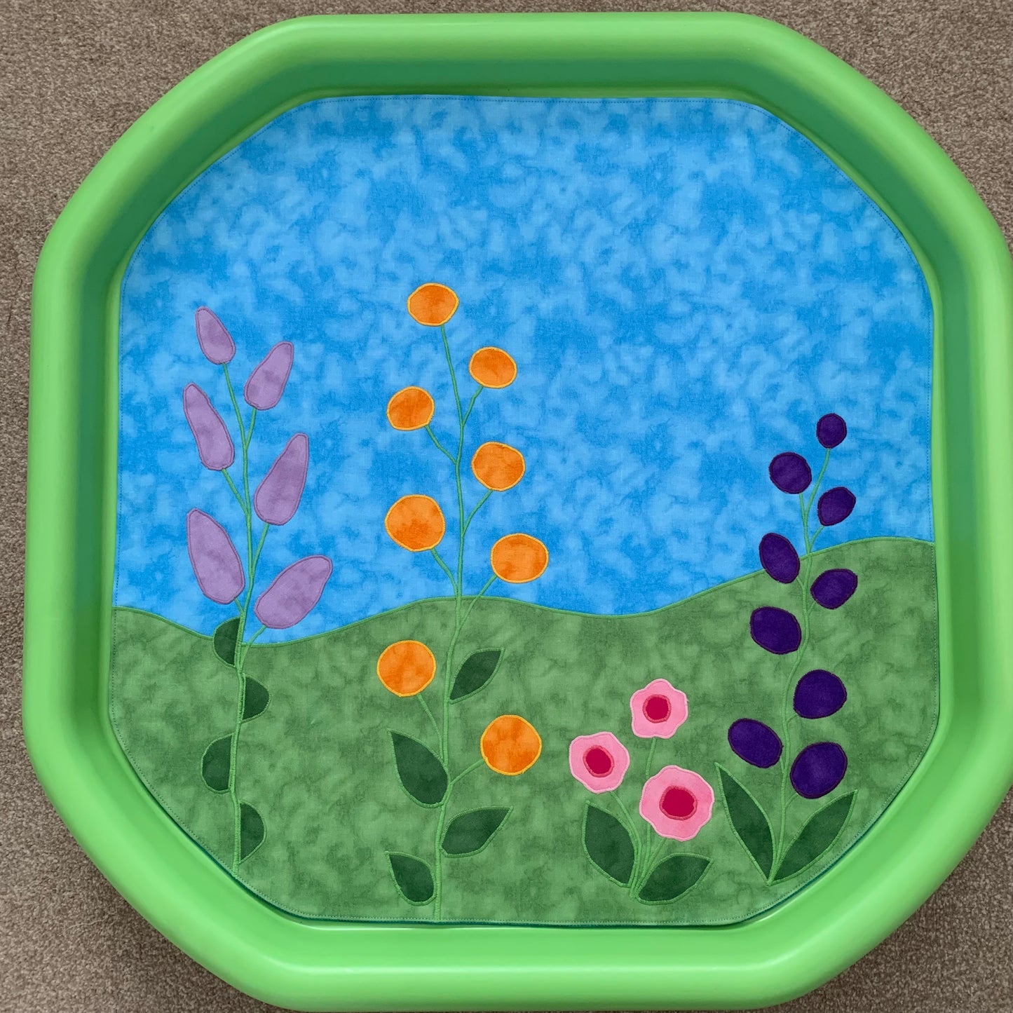 Flower Tuff Tray - Jade Reverse