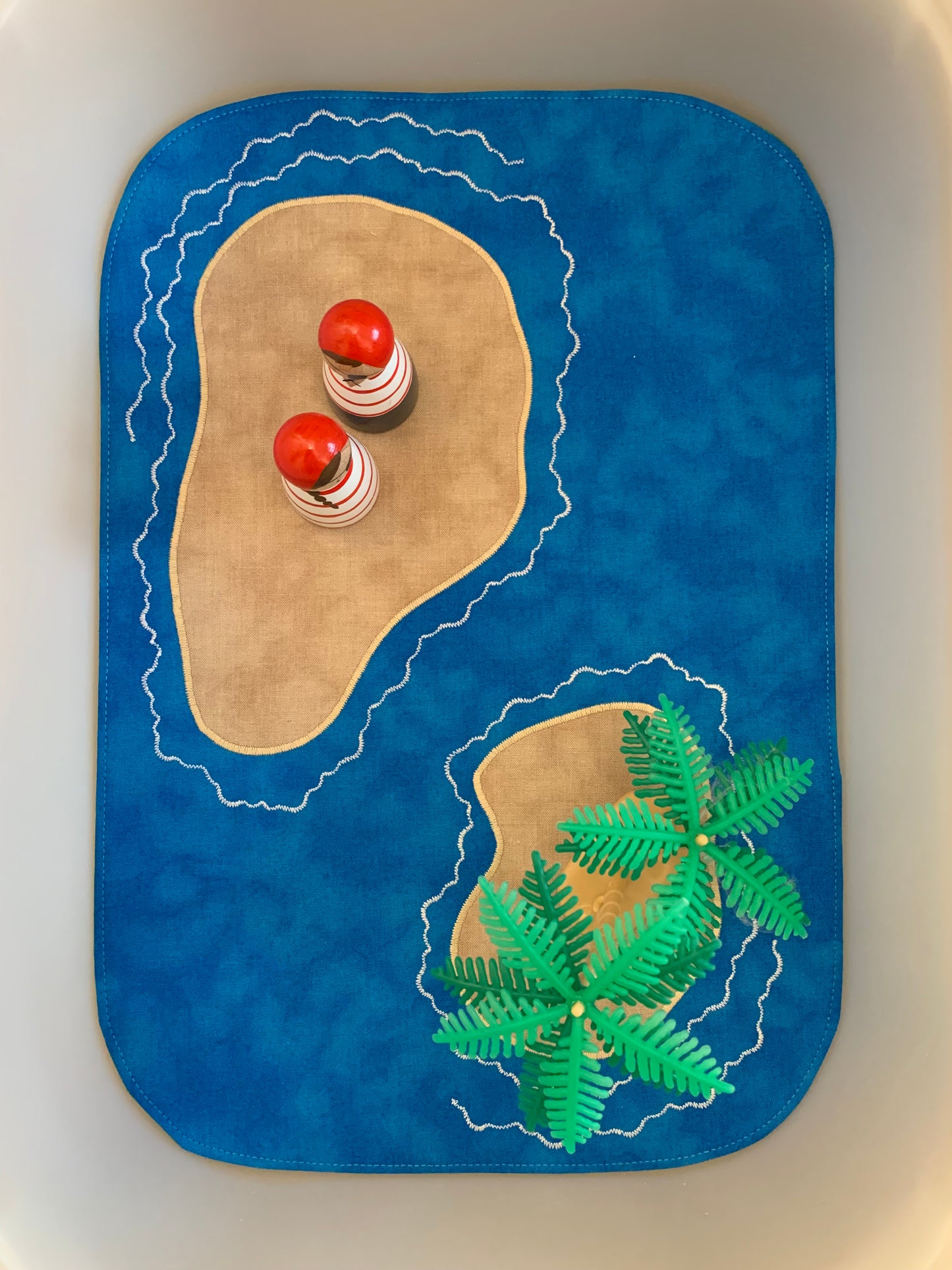 Desert Islands Tray Play Mat - Dark Green Reverse - IN STOCK
