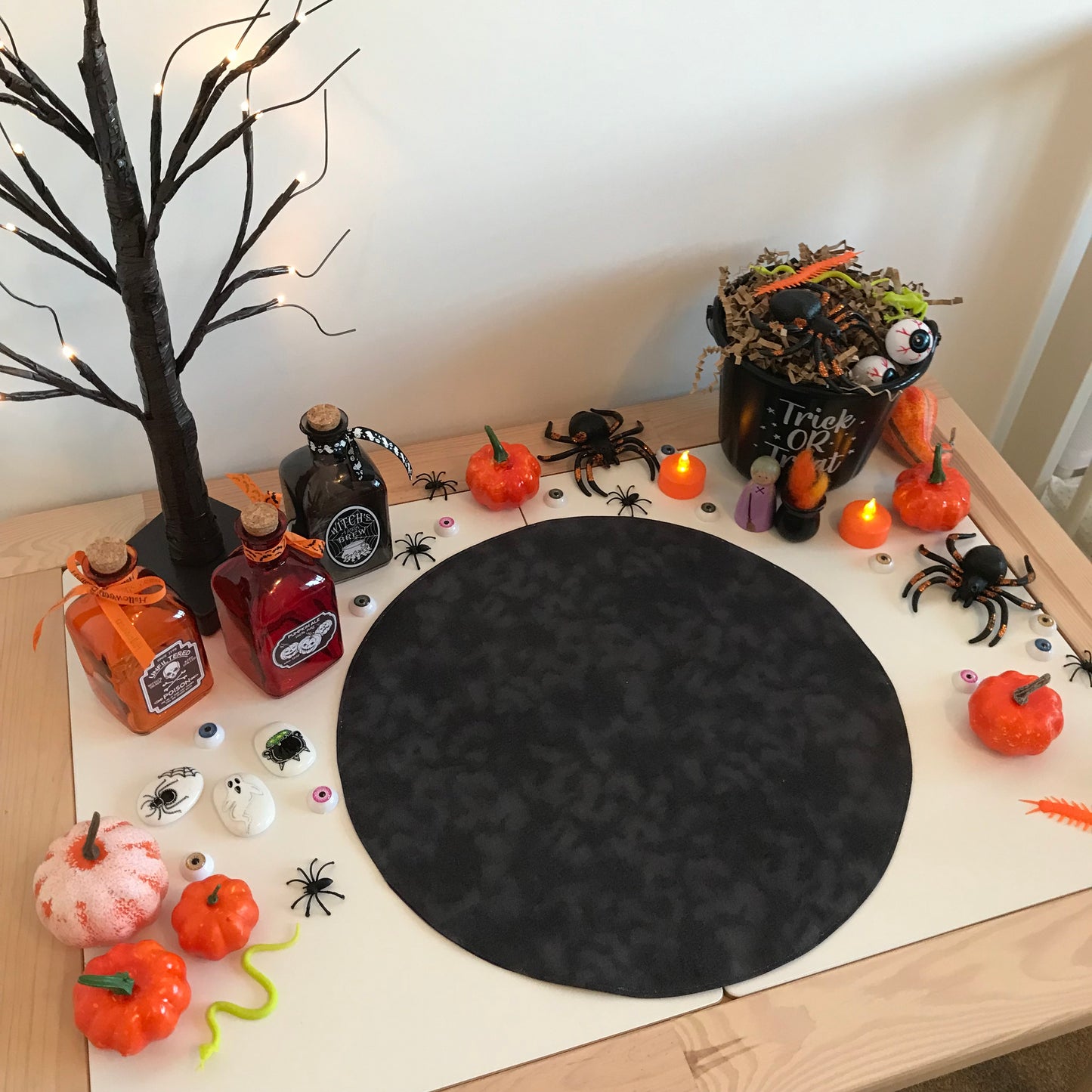 Spooky House - IN STOCK - Black Reverse